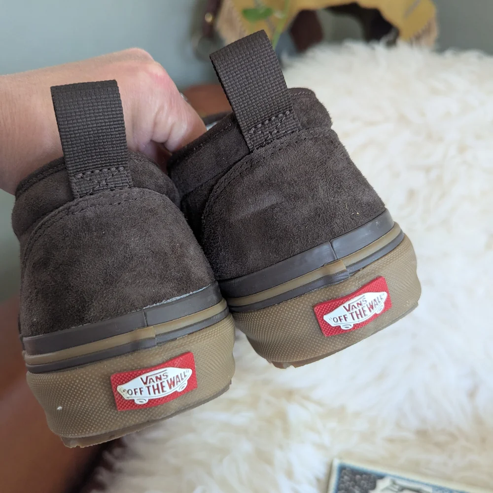Vans Brown Suede Sherpa Lined Slip-On Shoes - Picture 4 of 10